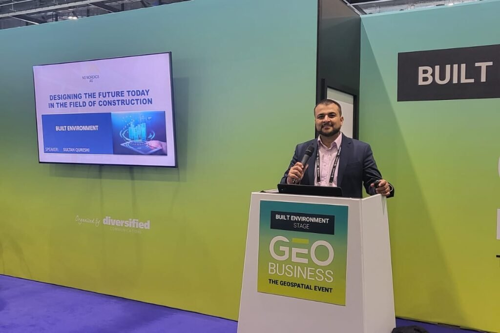 Sultan Qureshi delivering a speech on "Designing the Future Today in the Field of Construction" at GEO Business 2024.